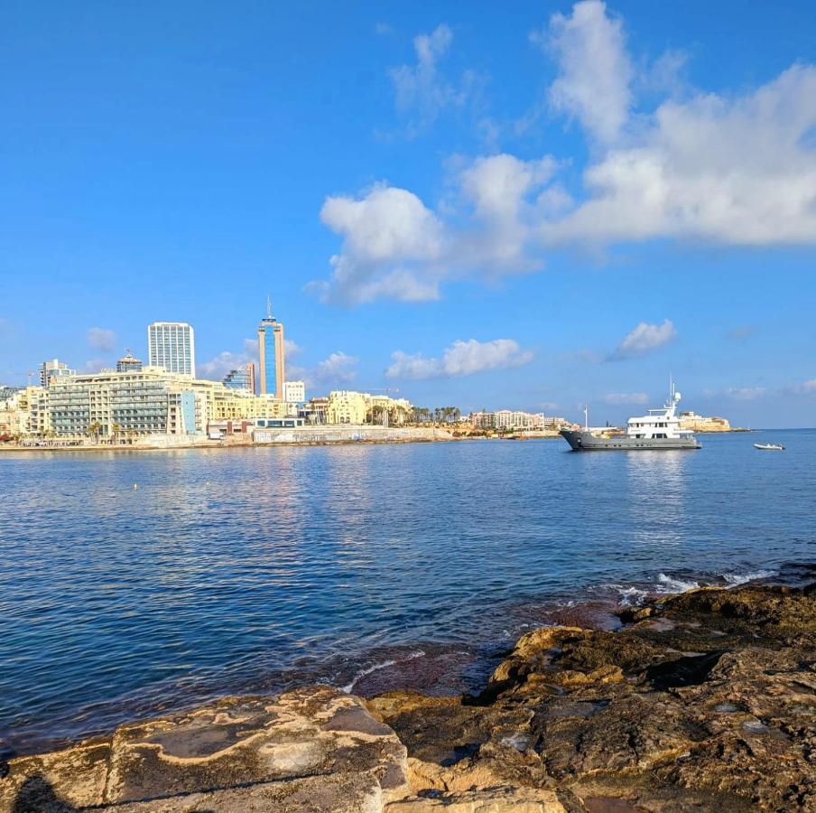 Apartamento Kensington By Shmoo - 1 Minute To The Sea Sliema Exterior foto